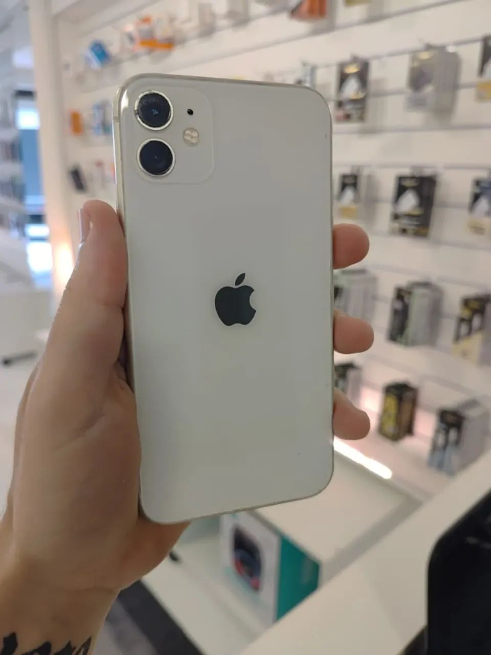 iPhone 11 (Face ID OFF)