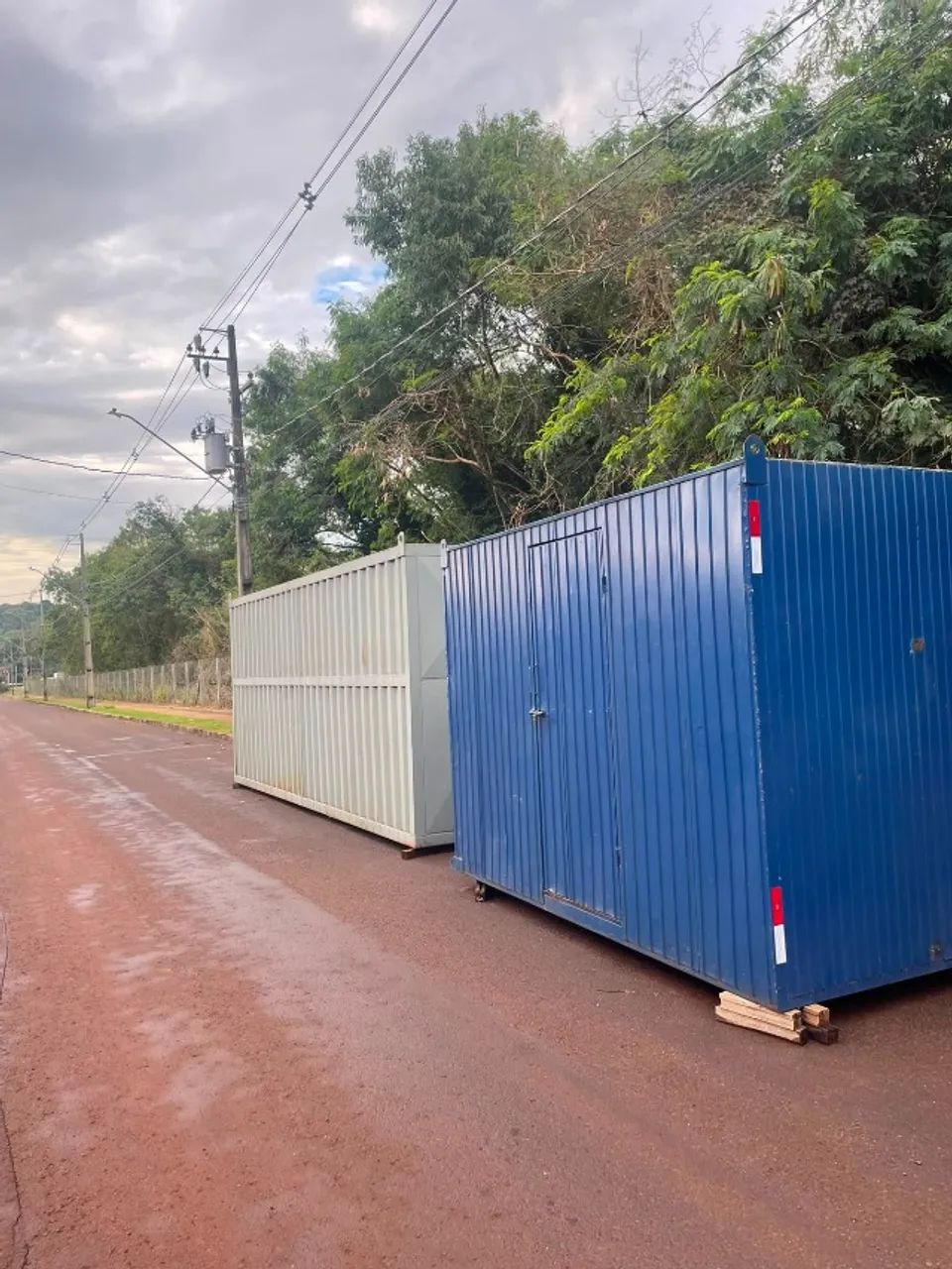CONTAINER METÁLICO 3 / 6 METROS
