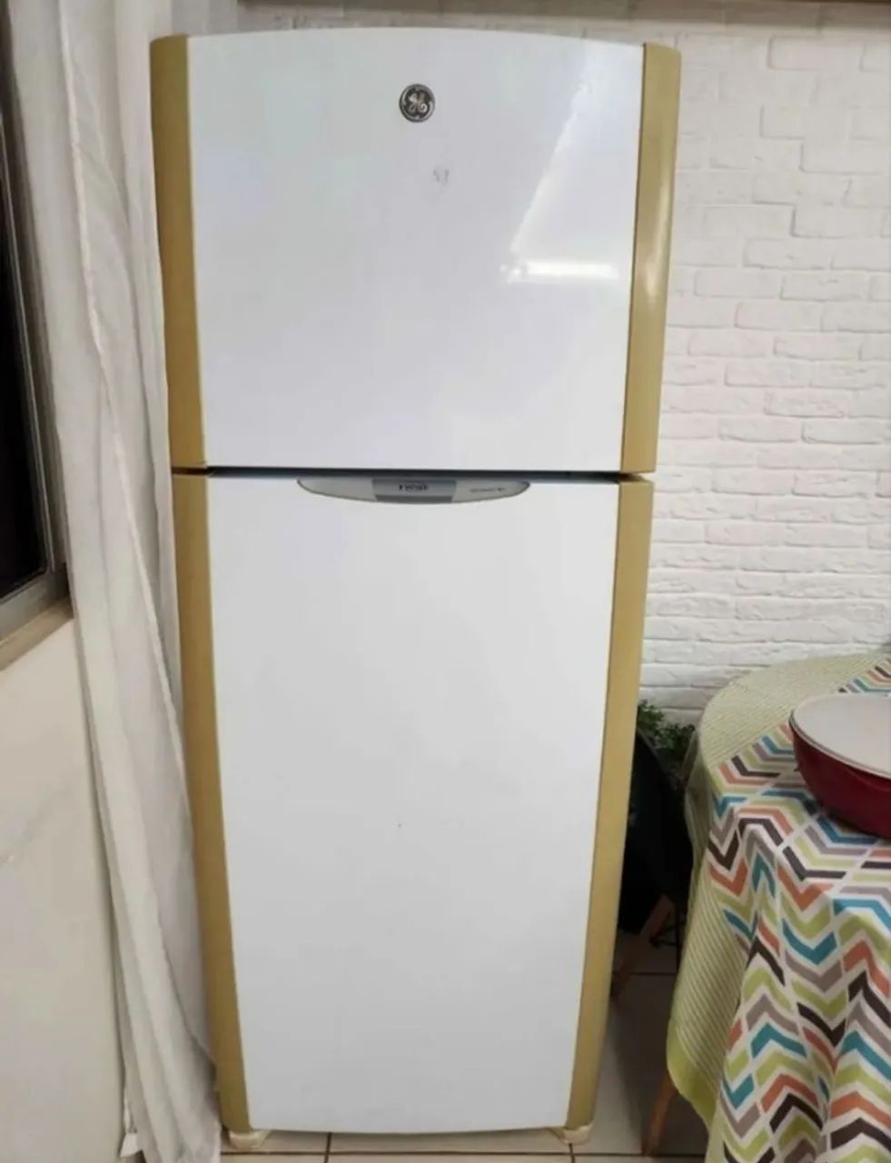 Vende-se Geladeira 