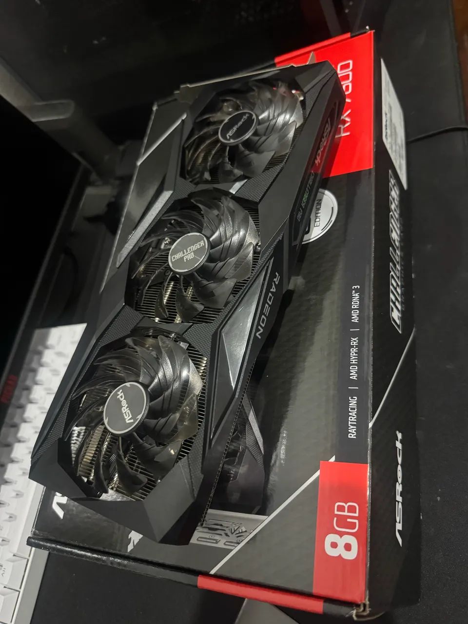 Rx 7600  8 gb ASROCK - Foto 3
