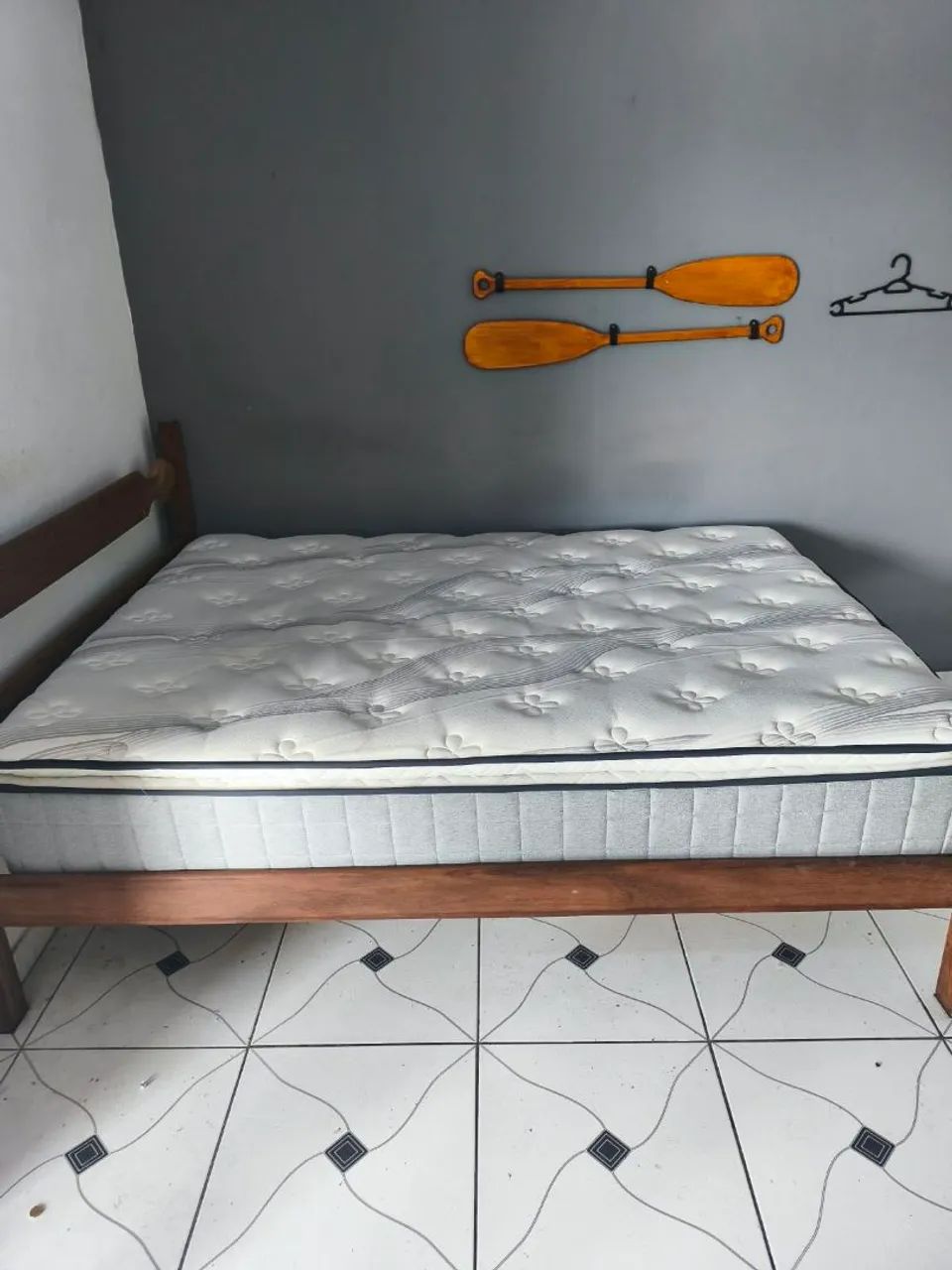 Cama de casal madeira com colchão d33 - Foto 2