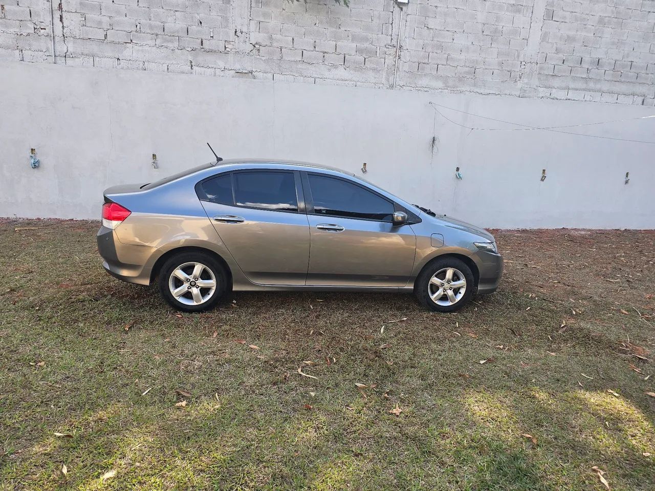 Honda City CITY Sedan DX 1.5 Flex 16V Aut. 2011