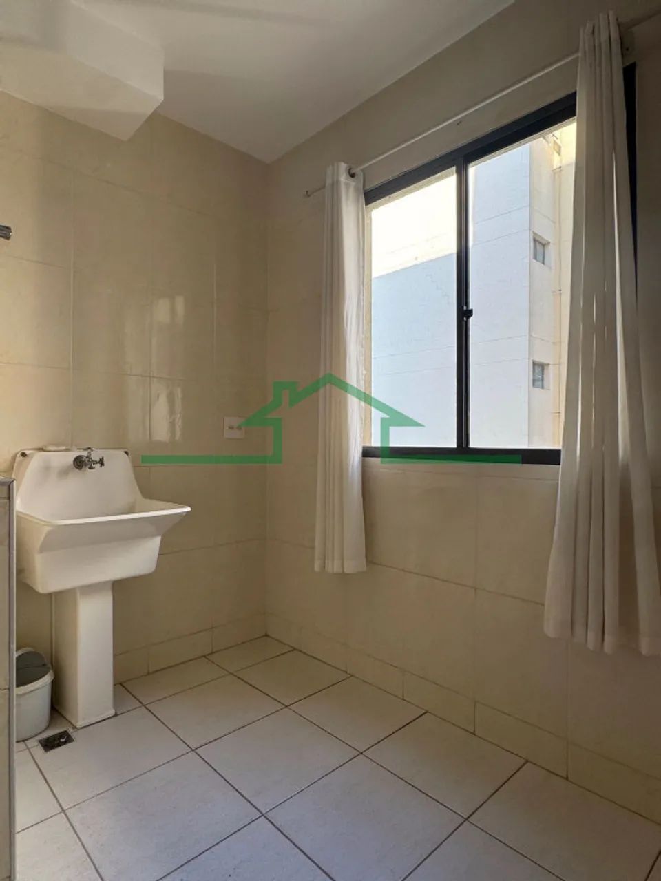 Apartamentos - ED. VILLAGE CLEOPATH - Foto 5