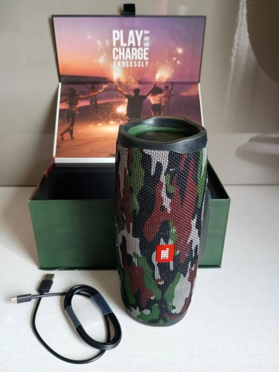 CAIXA DE SOM JBL CHARGE 4