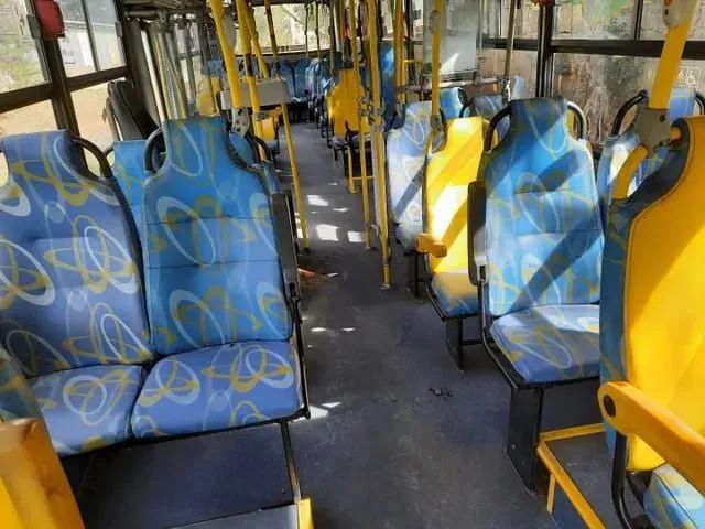 Ônibus urbano - Foto 4
