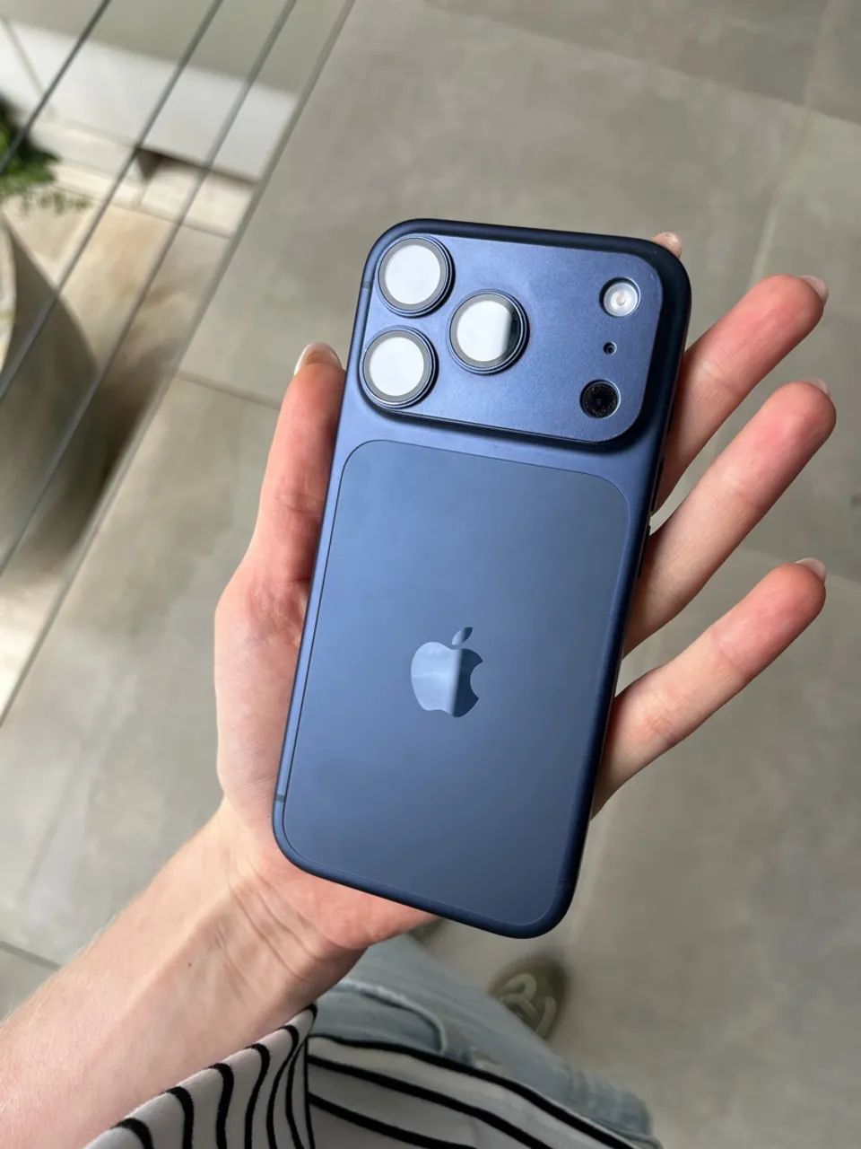 iPhone 17 Pro Azul 256gb Usado