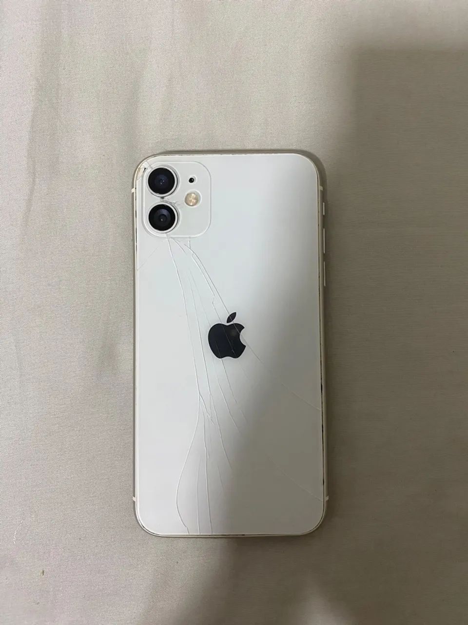 Iphone 11 - Foto 3