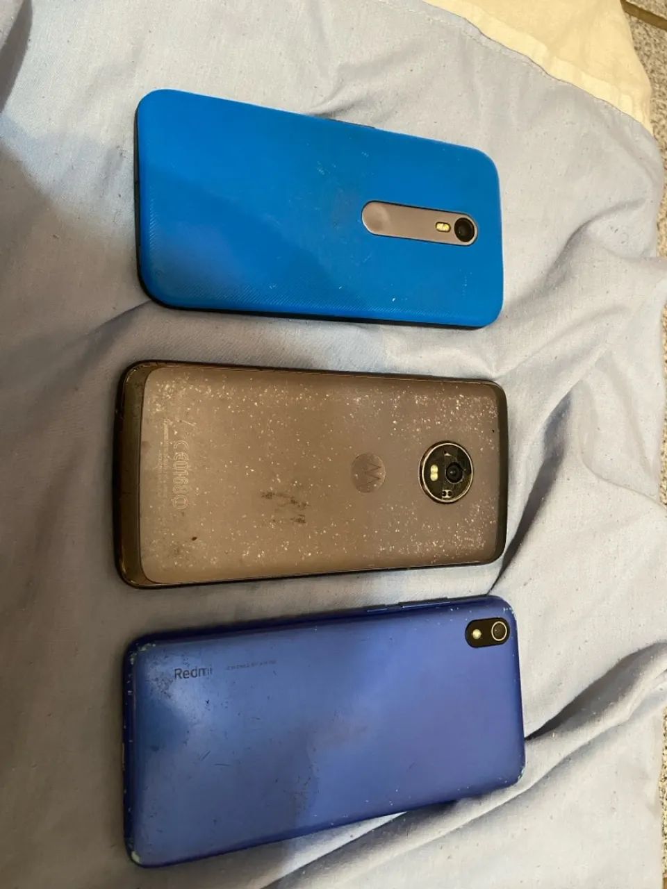 3 Celulares para Retirada de Peças - Motorola e Redmi - Foto 2