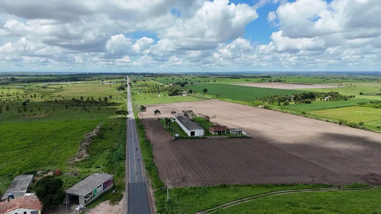 Area de 7 Hectares com 450 metros de Frente de  Pista - Foto 3