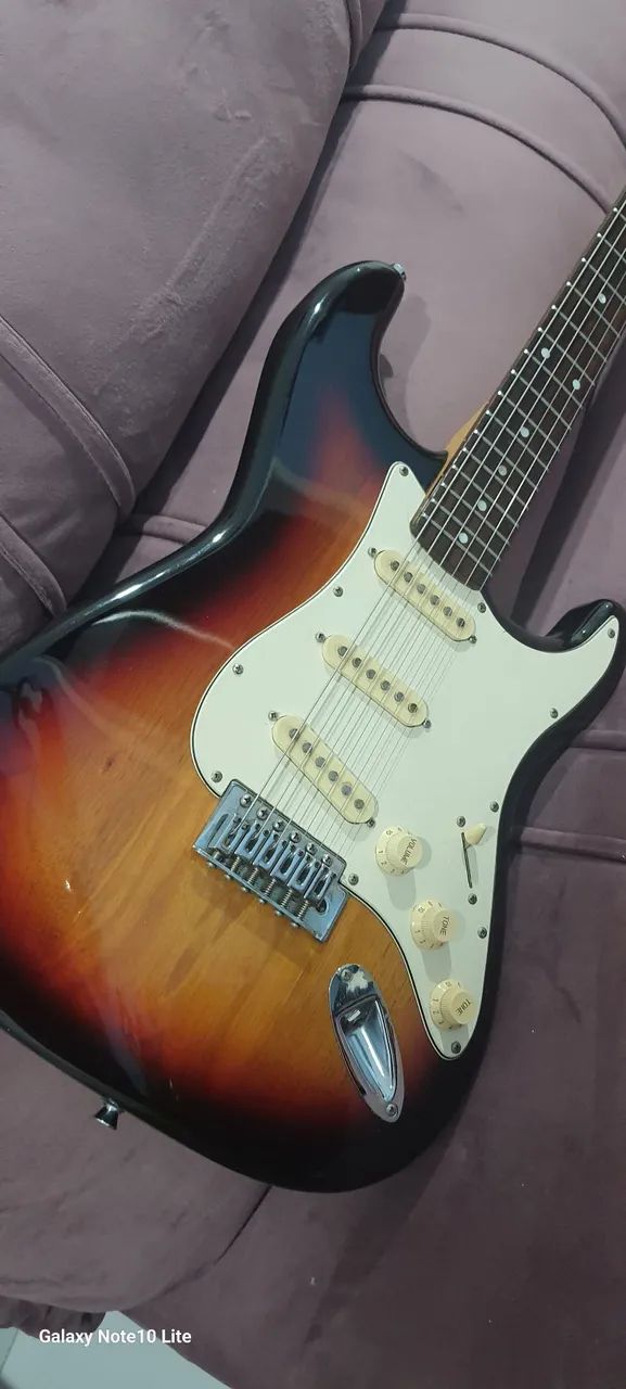 Guitarra - Foto 3