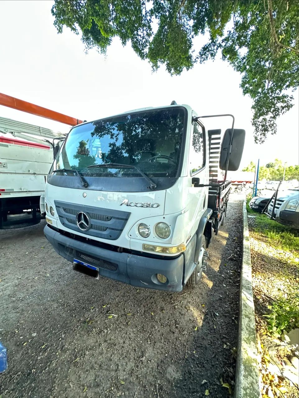 Accelo 815 Abaixo da Fipe