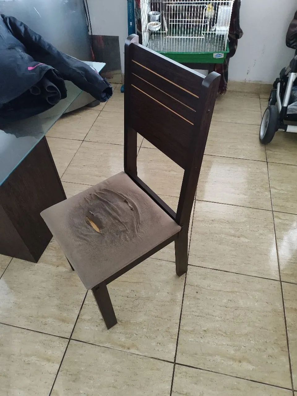 Mesa 4 lugares com tampo de vidro - Foto 2