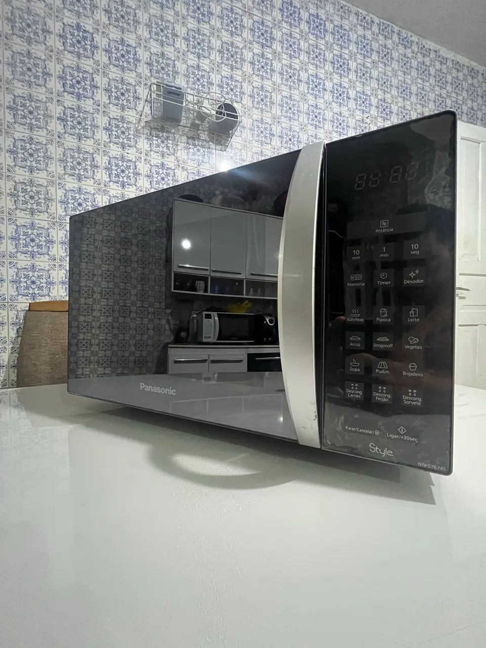 Microondas Espelhado Panasonic 31L - Foto 3