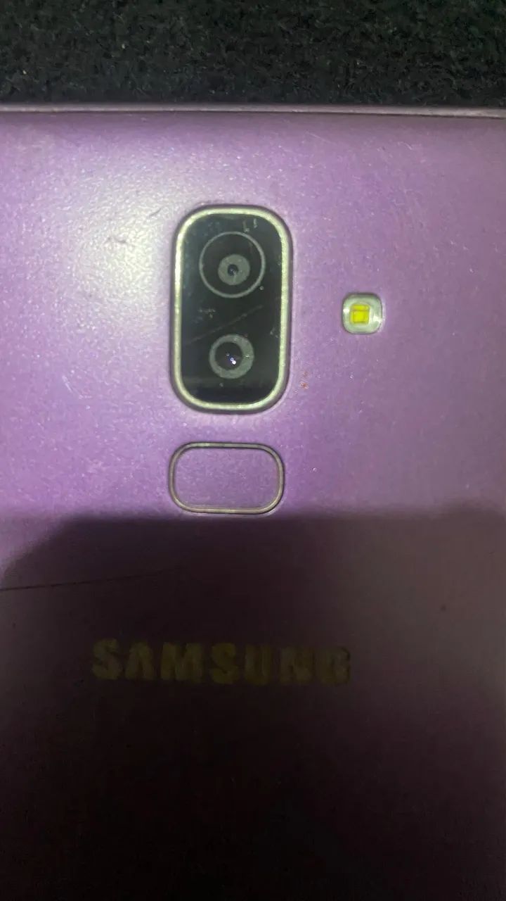 Samsung J8  - Foto 3