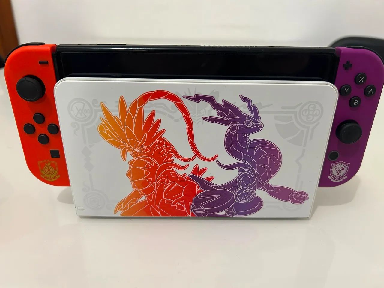 Switch OLED versão Scarlet and Violet + 7 jogos  - Foto 3