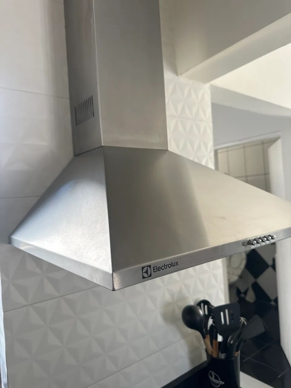 Coifa de parede Electrolux 60cm  - Foto 2