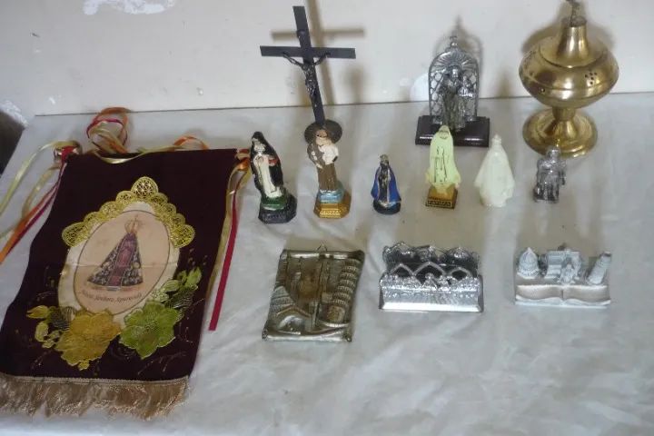 Artigos Religiosos Antigos Leia Campo Descrição Do Anúncio