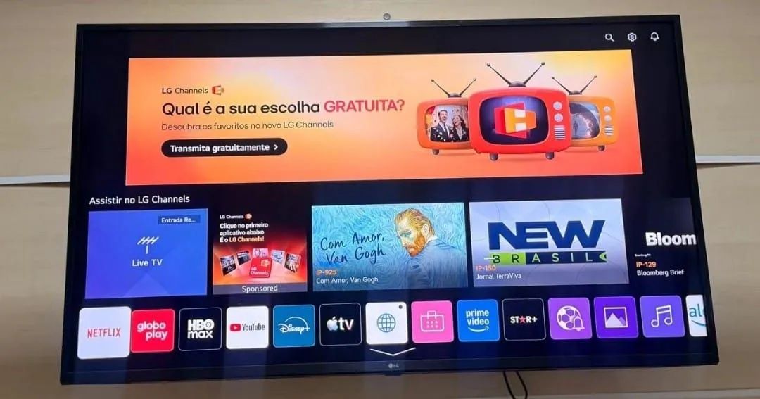 Smart Tv LG 55 polegadas 4k com pezinhos e controle  e caixa R$ 1450 - Foto 2