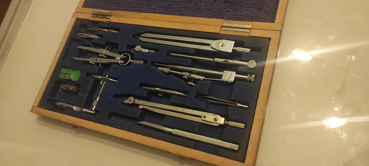 Estojo vintage de compassos profissional - Foto 5