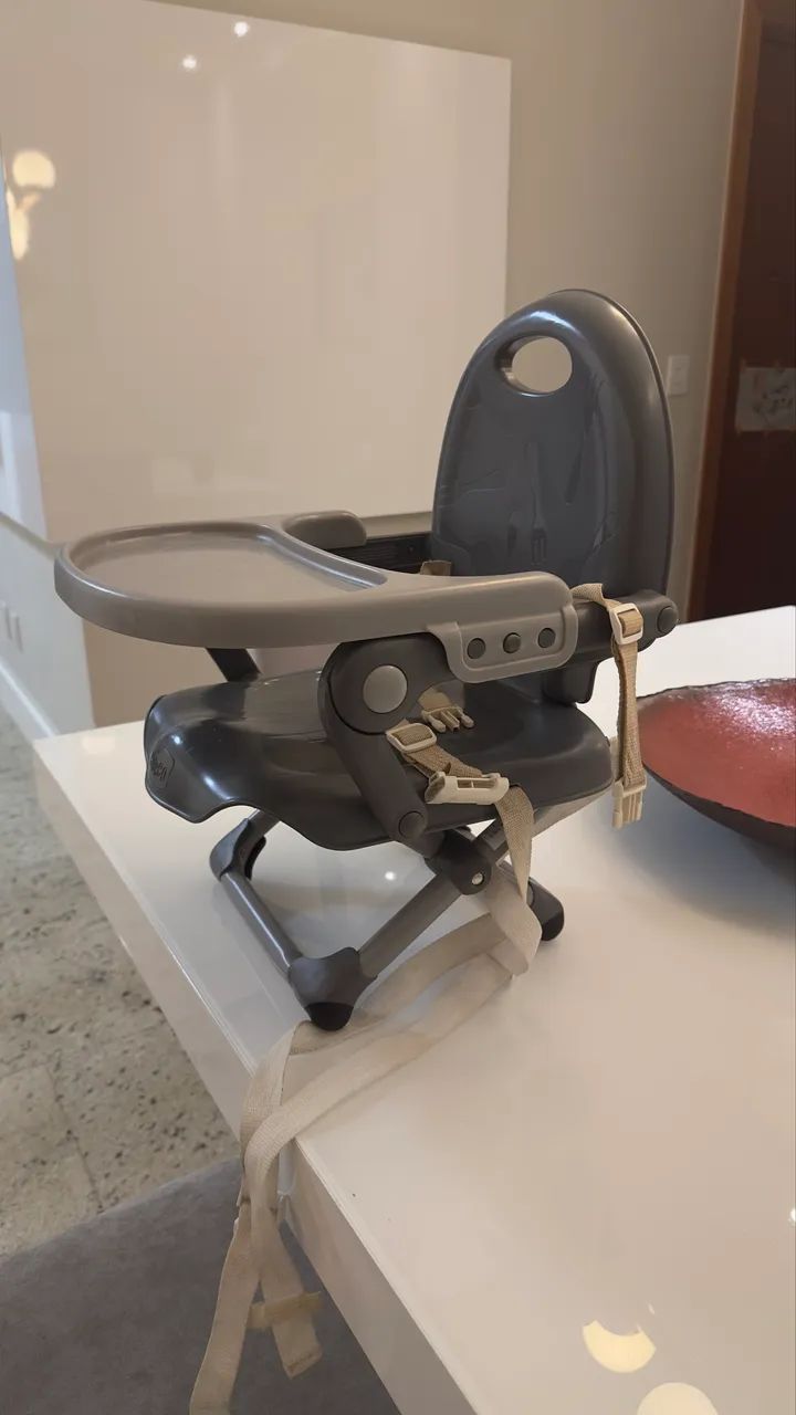 Cadeira de alimentação 