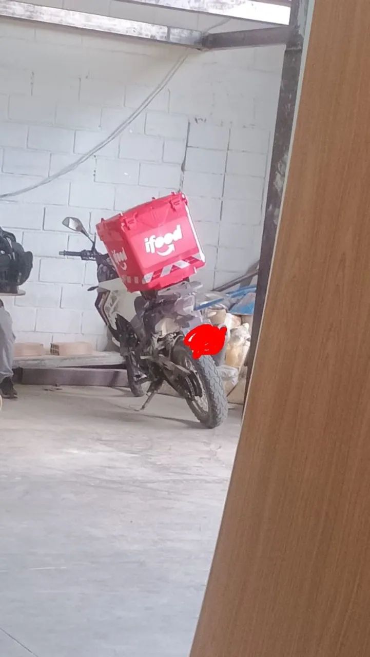 Baú de moto 