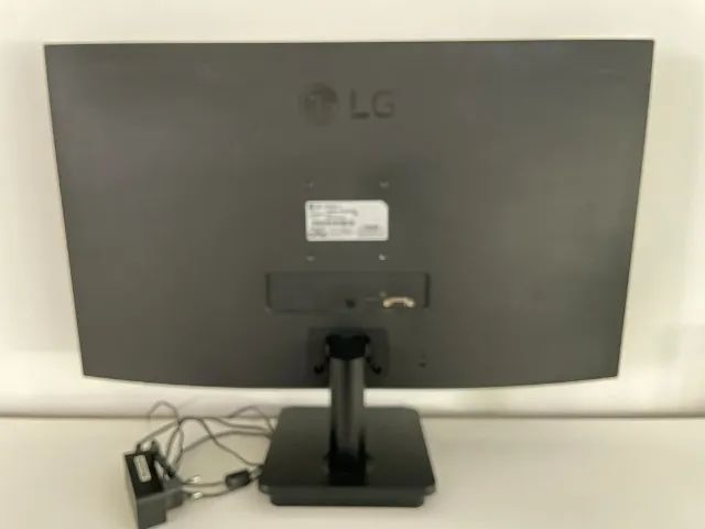 Monitor LG IPS 27' polegadas 27MP400 - Foto 4