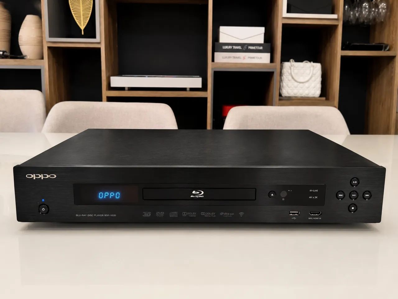 OPPO 103D Darbee Edition Home Theater Blu-ray Completo