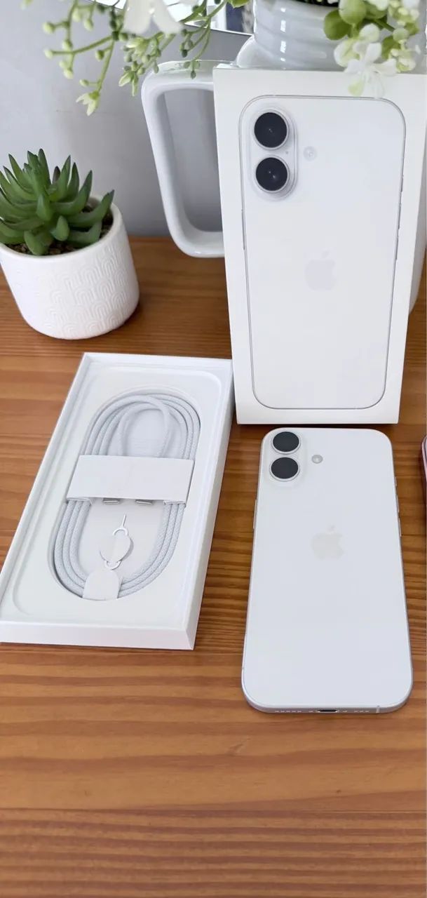 iPhone 17 branco 256 GB novo 