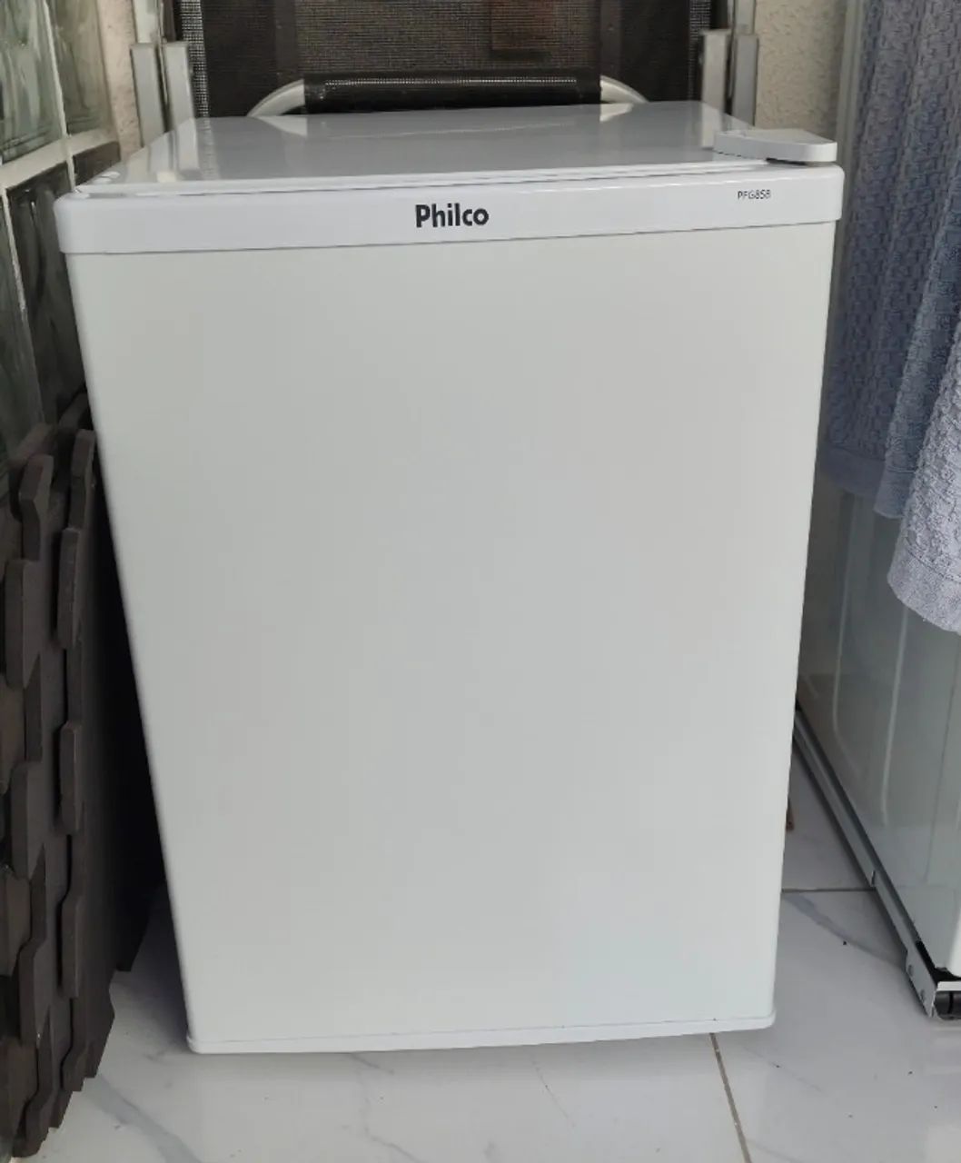 Frigobar Philco  67L