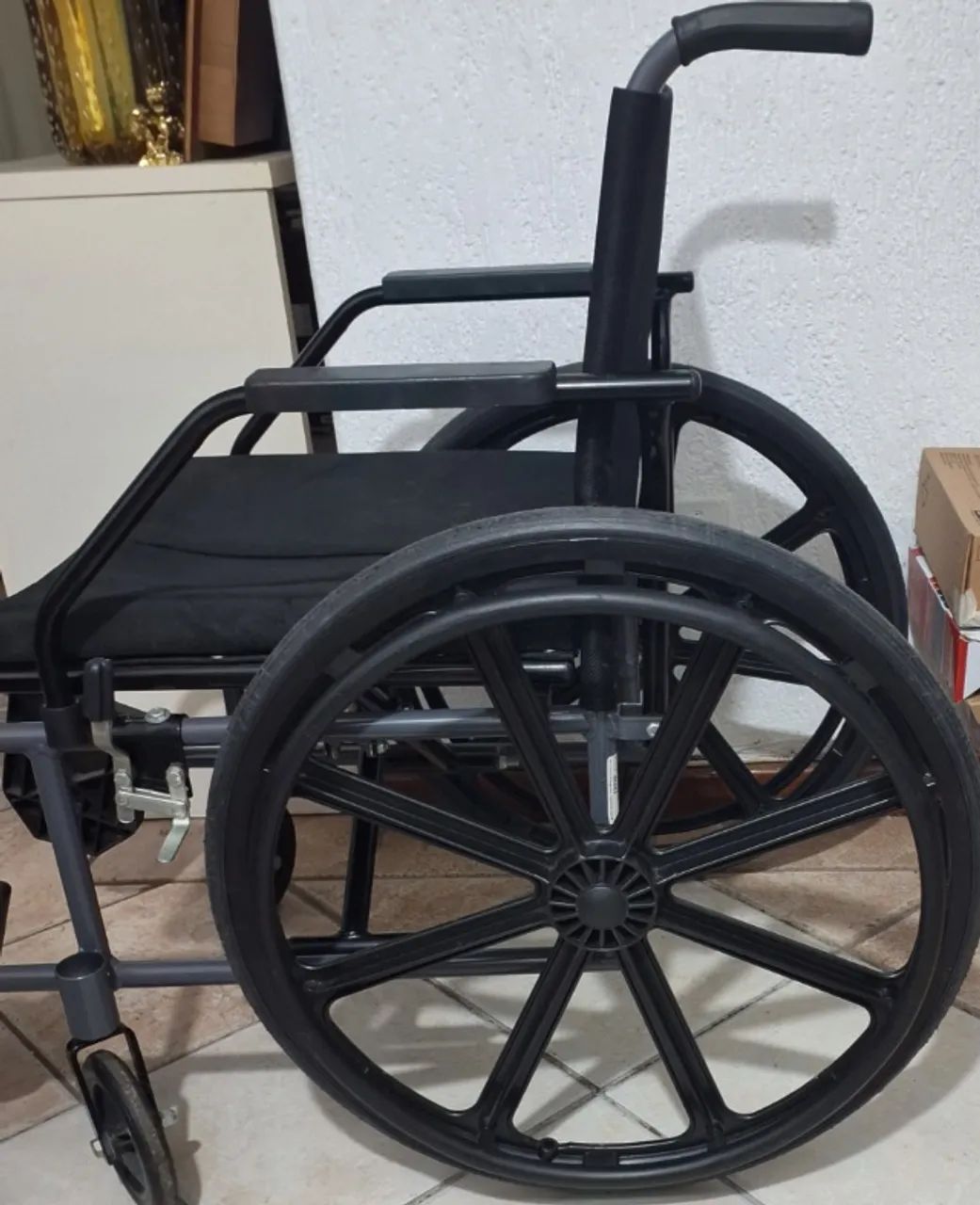 Cadeira de rodas em ótimo estado