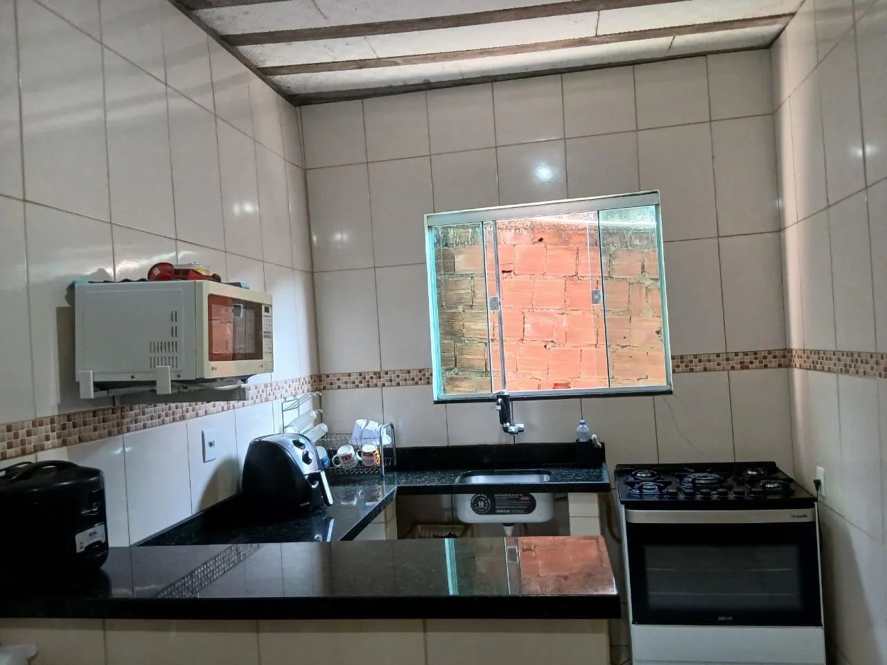 Casa toda de blindex
