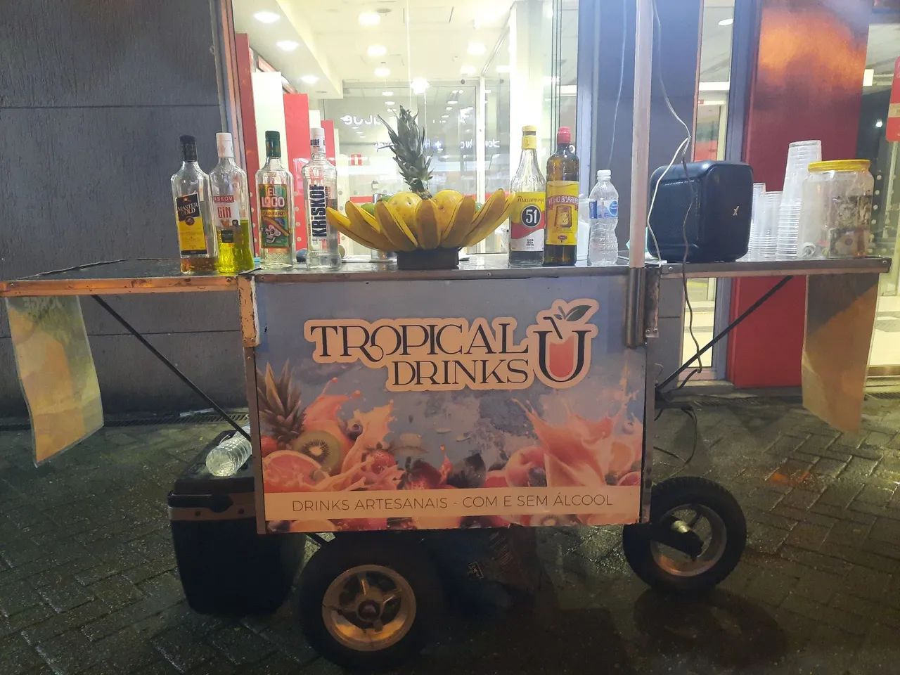 Carrinho de Drinks