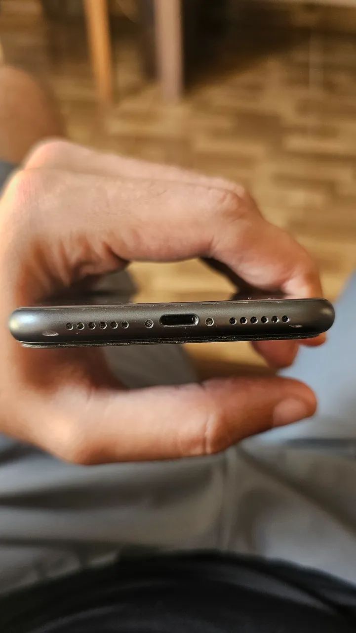iPhone 11 - 64 GB - Funcionando Perfeitamente - Foto 5