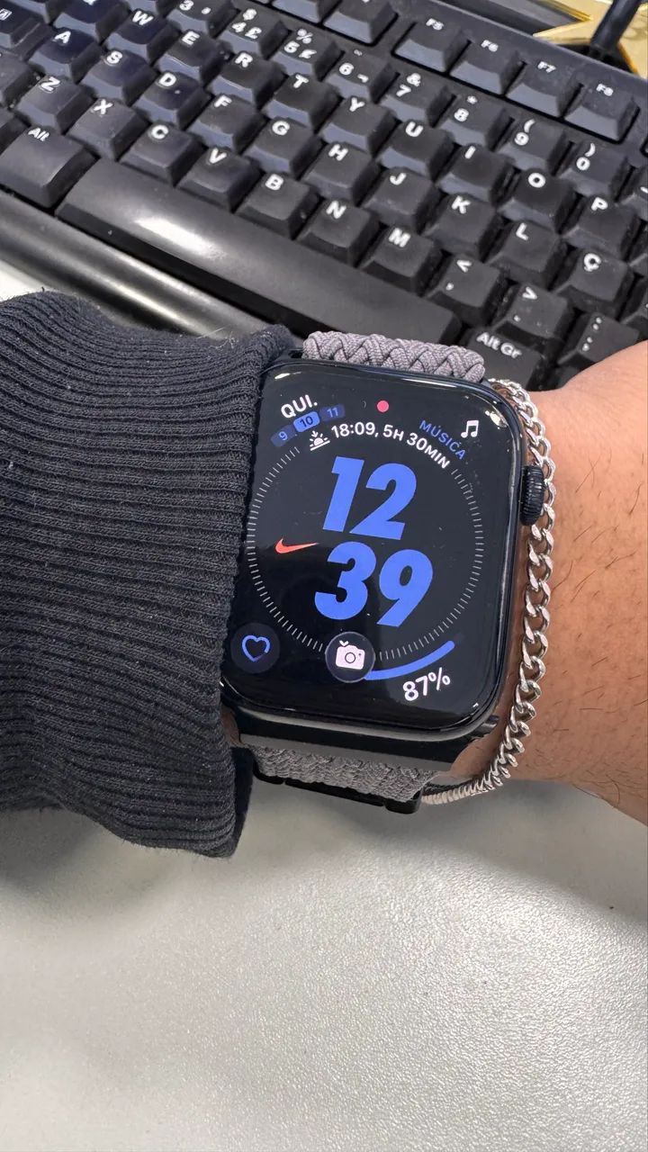 Apple Watch SE 2 - Foto 2