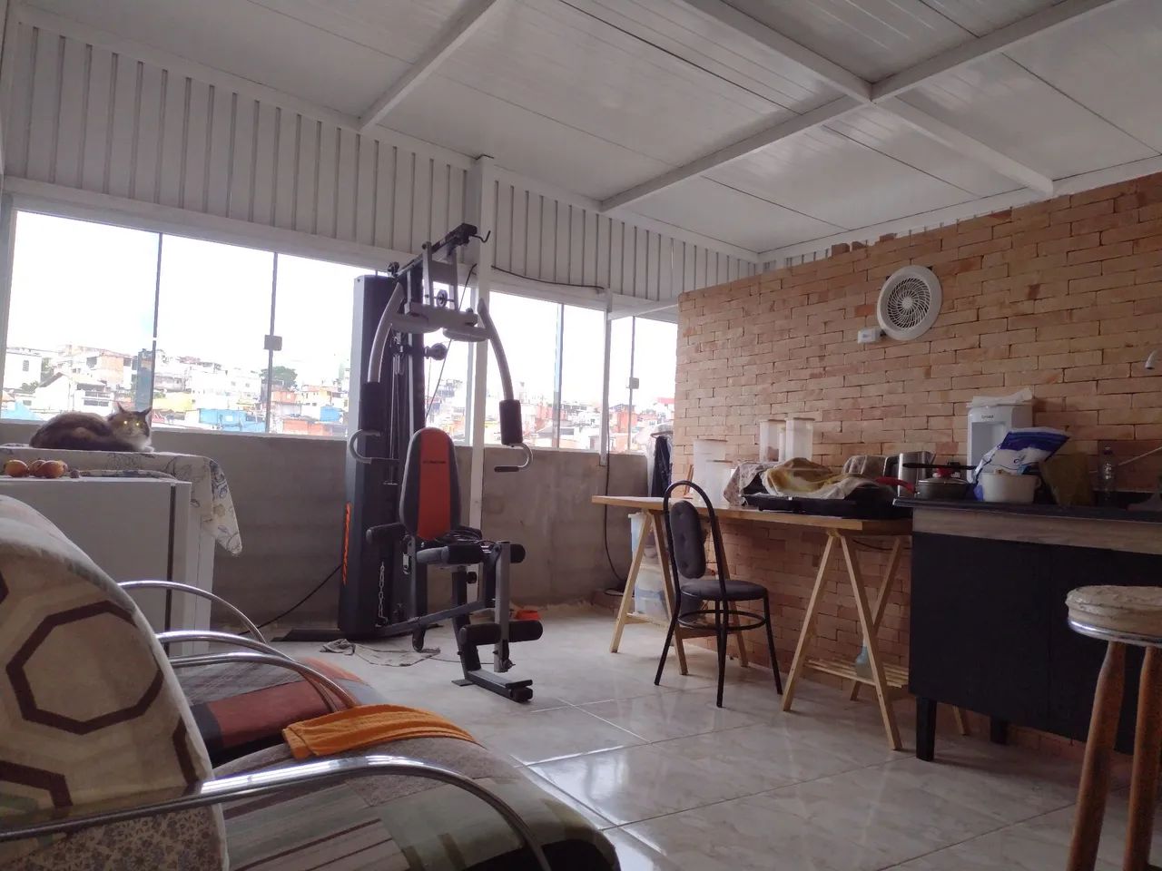 Imóvel com 5 residências