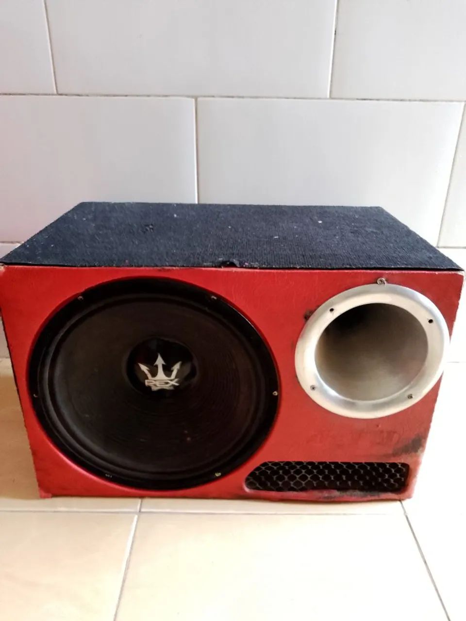 Vende caixa trio de 15