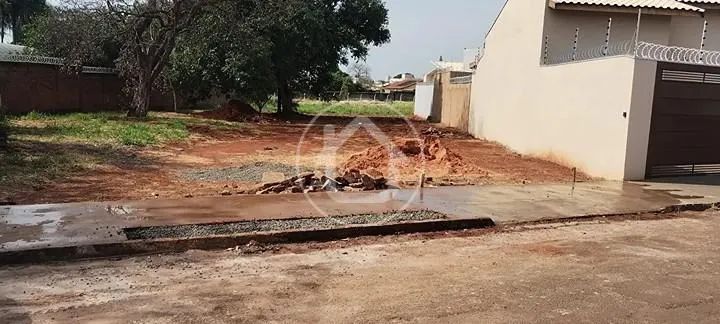 TERRENO COM 459,712 M²