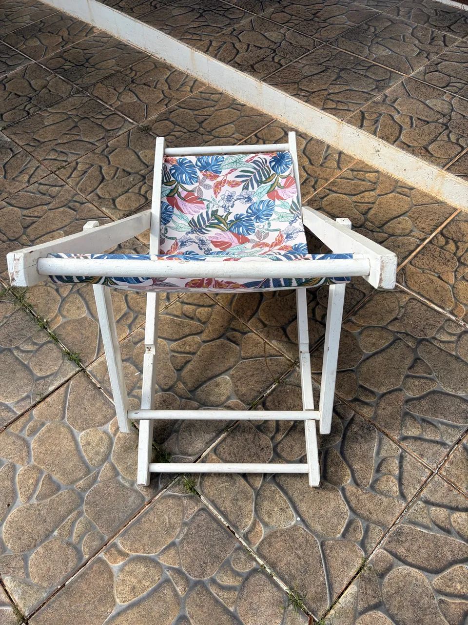 Cadeira espreguiçadeira de madeira  - Foto 2