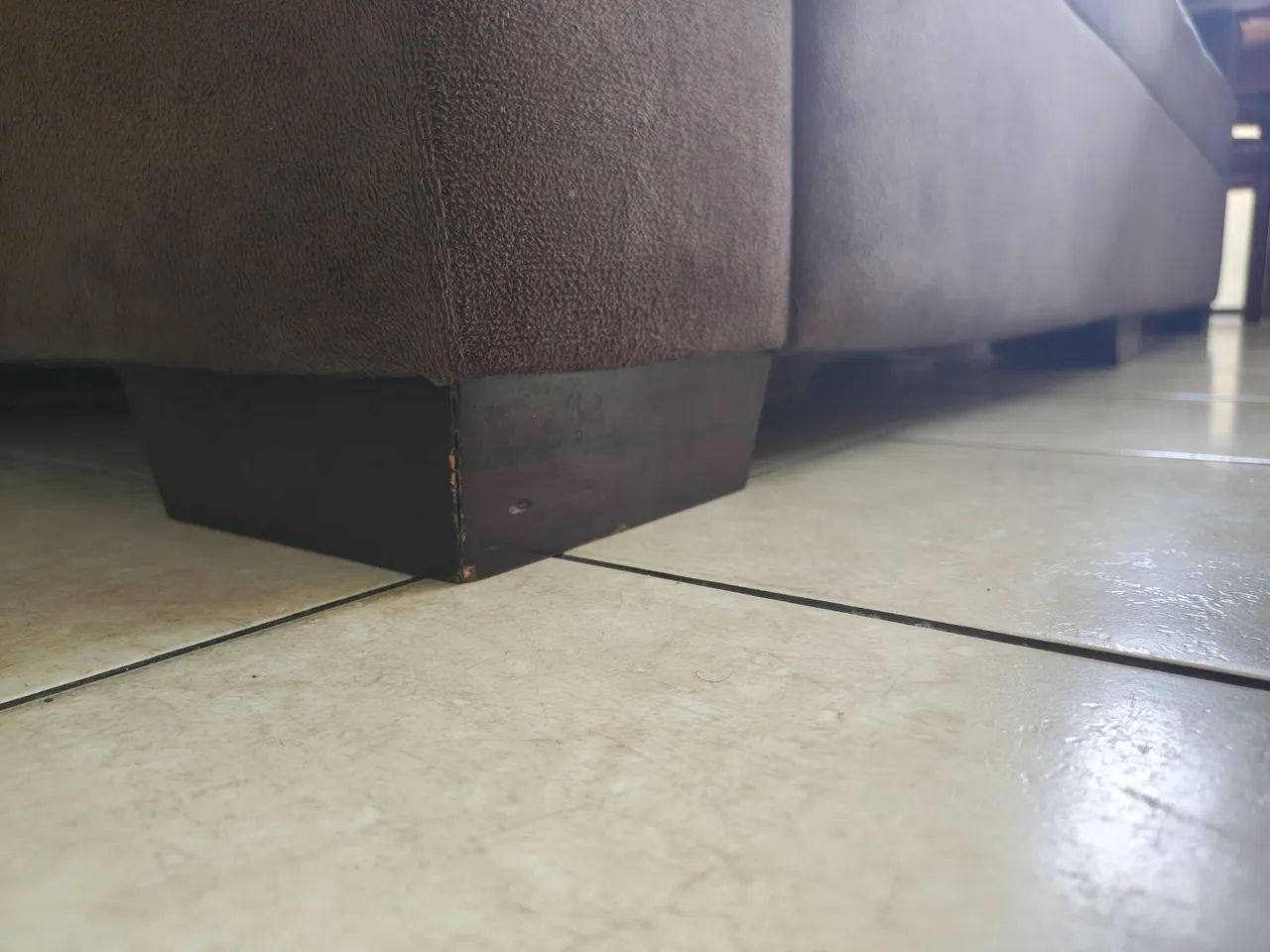 Sofá de 3 Lugares (222 x 91 x 76 cm) - Foto 4