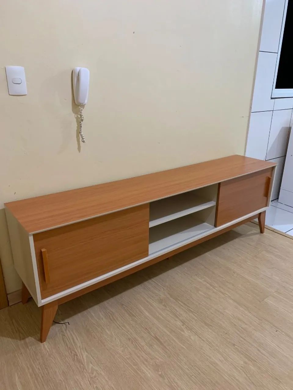RACK PARA SALA