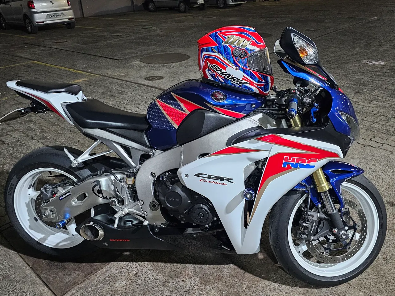 Kawasaki 1000 2011 - 1512096029 | OLX