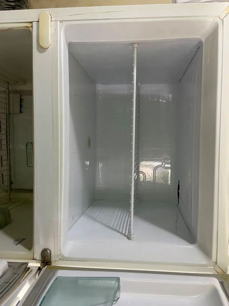 Geladeira Consul CRD36 332L - Funcionando Perfeitamente  - Foto 4