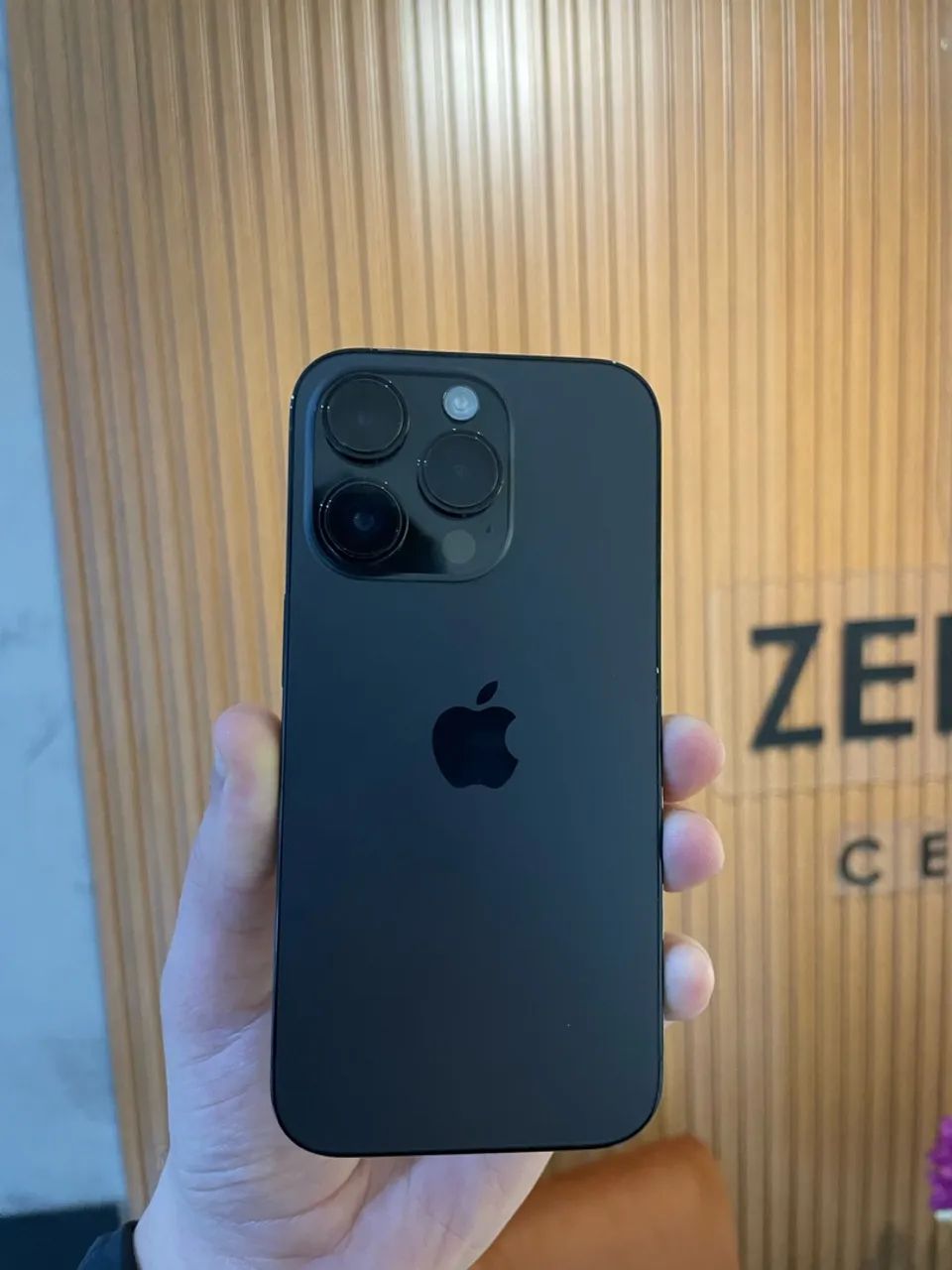 Iphone 14 Pro 128gb com garantia - Foto 3