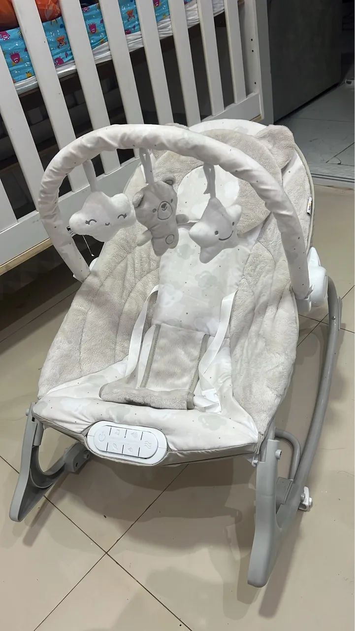VENDO CADEIRINHA DE DESCANSO BEBÊ SEMINOVA - Foto 2