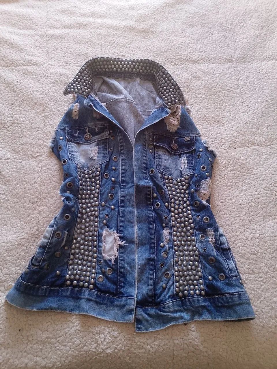 Colete jeans com aplicações G - Foto 4