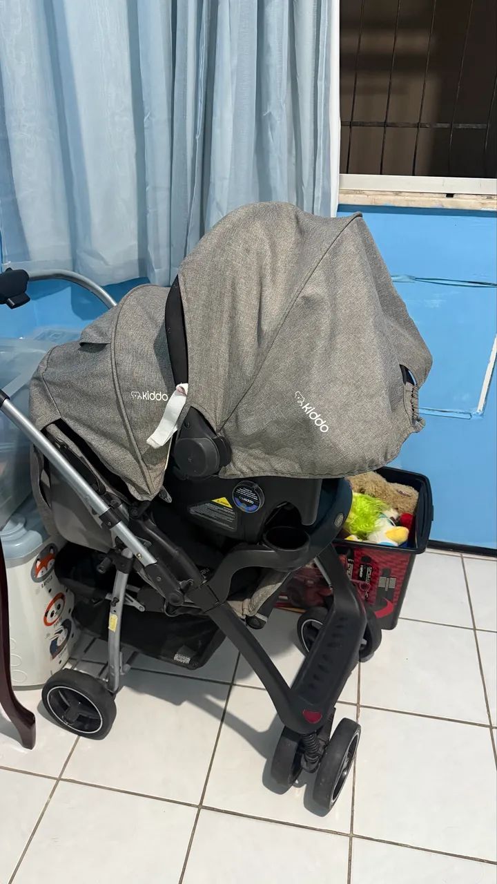 Carrinho de bebê e bebê conforto  - Foto 3