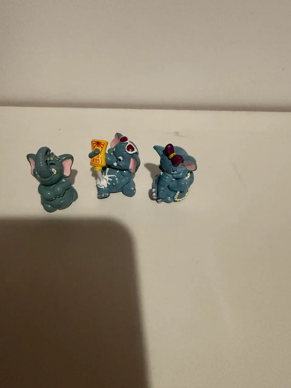Kinder ovo elefantes 