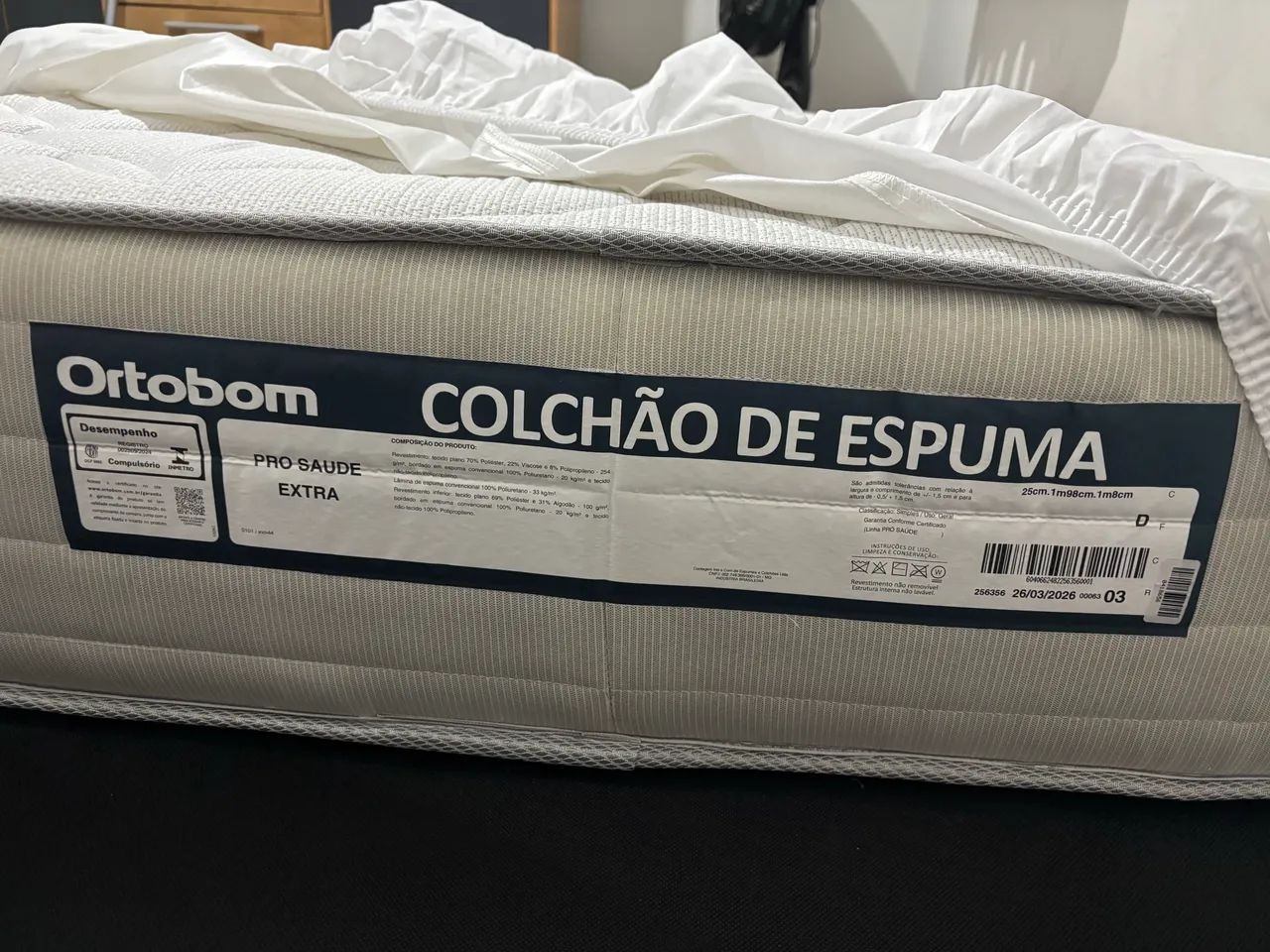 Colchão com protetor+box solteiro king(solteirão) - Foto 4
