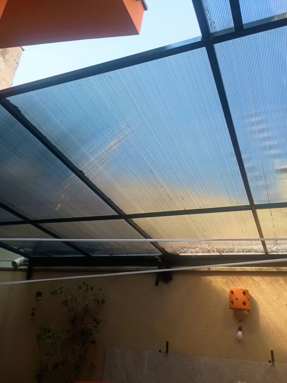 Estrutura ferro e policarbonato  - Foto 2