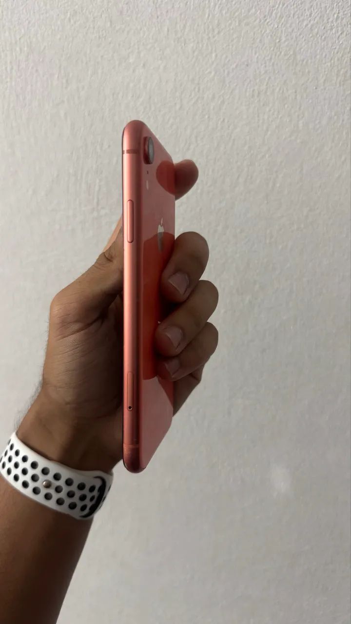 iPhone XR 64 GB (PRODUCT)RED - Funcionando Perfeitamente - Foto 3